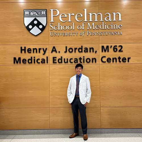  Jonathan Szeto at his White Coat Ceremony at the Perelman School of Medicine